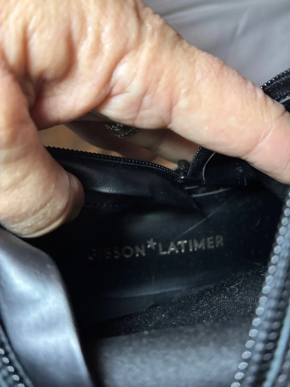 Gibson Latimer smooth black